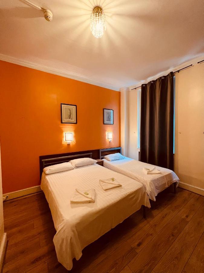 Gresham Hotel Bloomsbury London Exterior foto